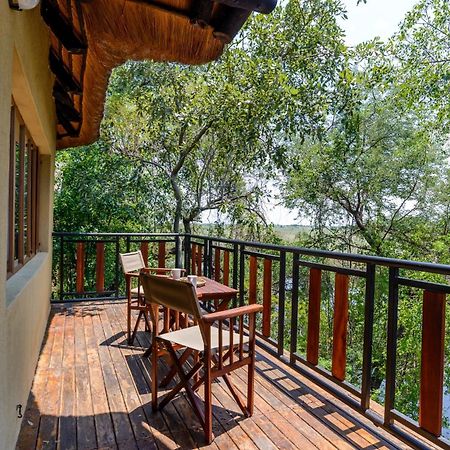 Gondwana Namushasha River Lodge Kongola Buitenkant foto